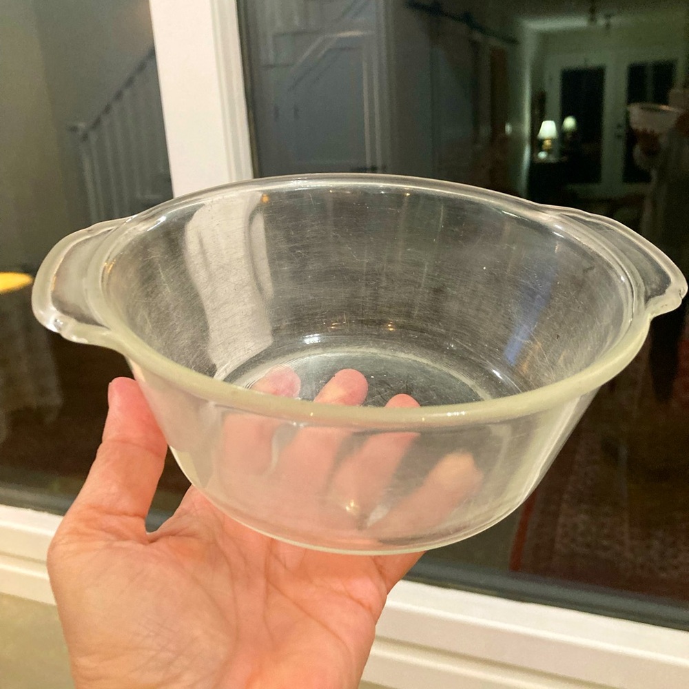 Fire King vintage clear glass casserole. 1 quart. No flaws.